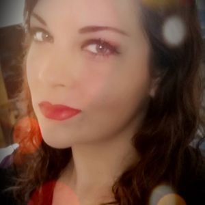 Meet your Posher, Lorena